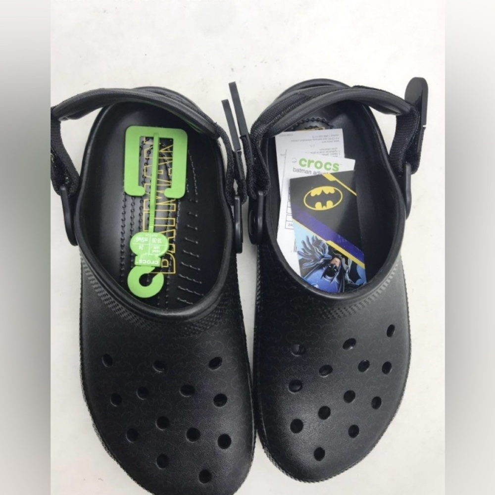 Crocs Batman Adjustable Strap Clog Color Shoes with Batman Design - Picture 1 of 6
